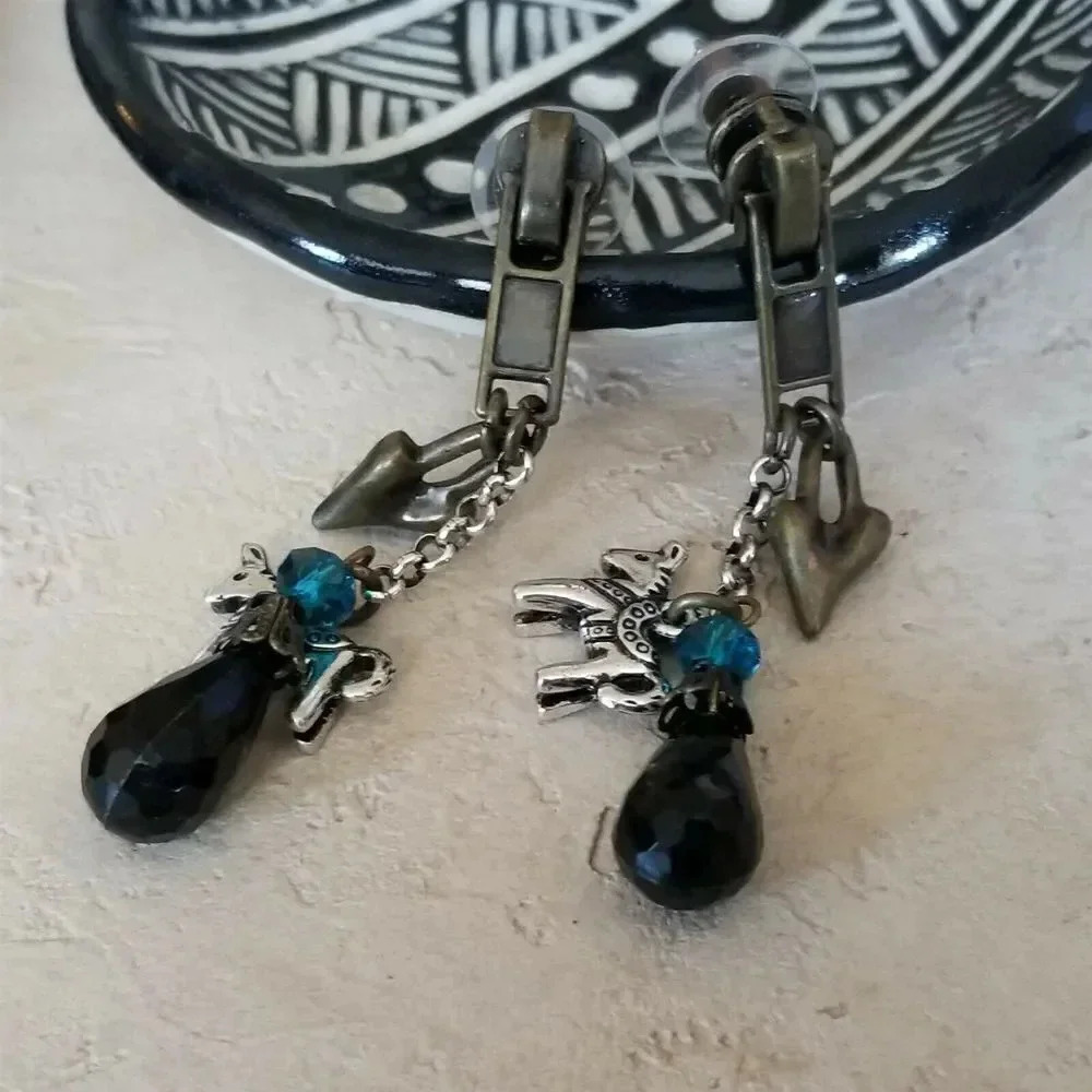 Antique Brass Zipper and Heart Baubles Black Teal Blue Dangle Earrings - Picture 2 of 7
